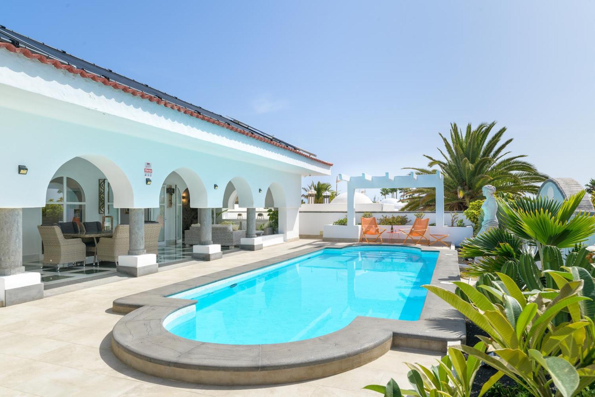 Oasis De Lujo - Luxury Boutique Villa กอสตา เตกีสเซ ภายนอก รูปภาพ