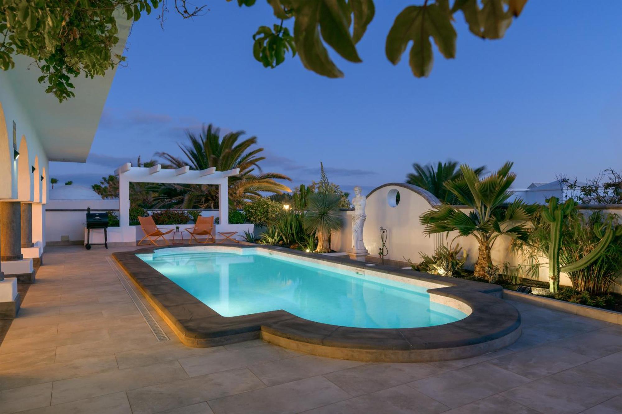 Oasis De Lujo - Luxury Boutique Villa กอสตา เตกีสเซ ภายนอก รูปภาพ